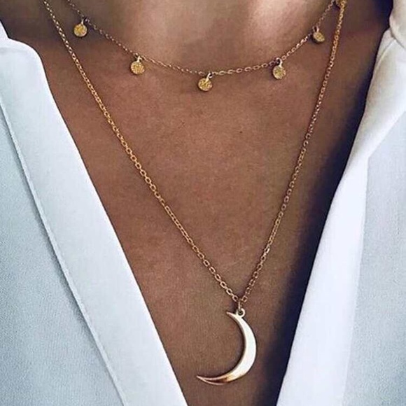 Jewelry - NWT Moon 🌚 Layered Necklace